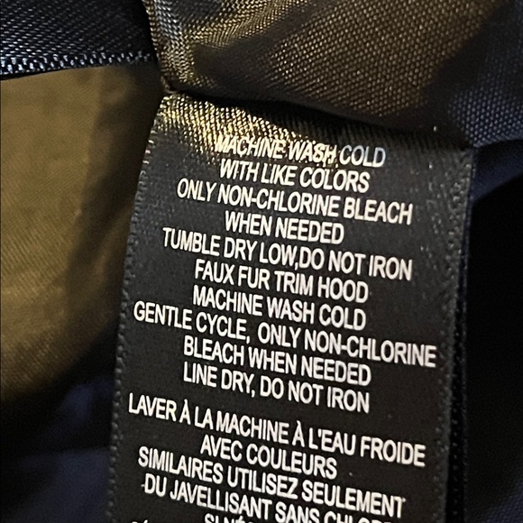 Kenneth Cole Black Puffer Jacket with Faux Fur Trim, medium - Picture 13 of 14